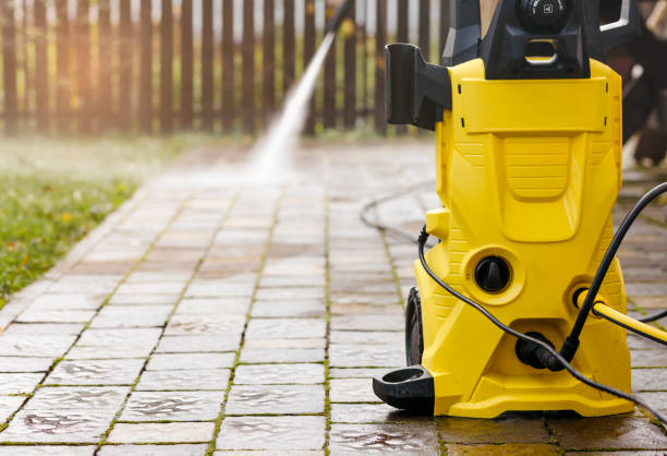 Best Driveway Pressure Washing  in Pomeroy, OH